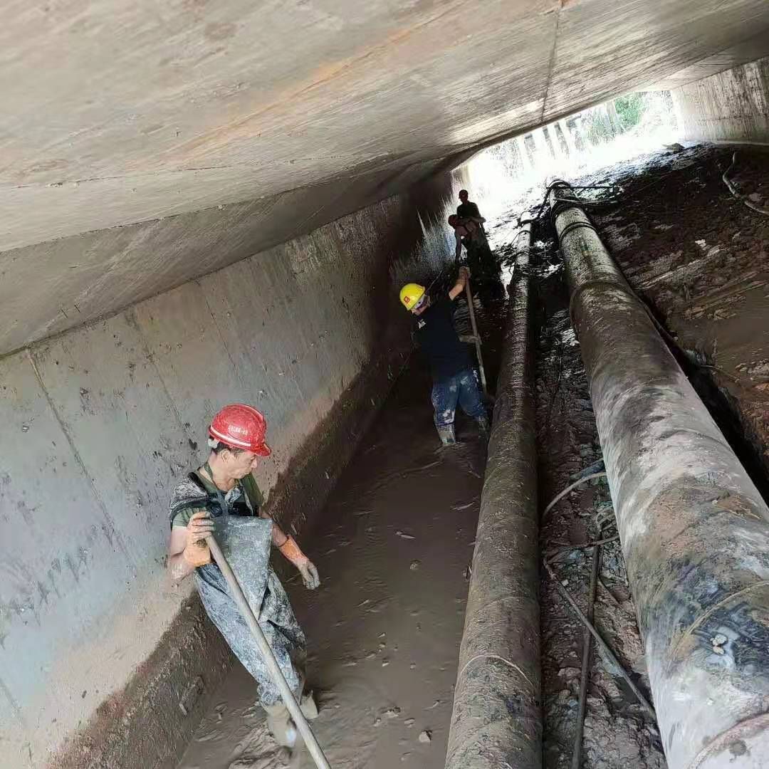 四子王工业管道清淤